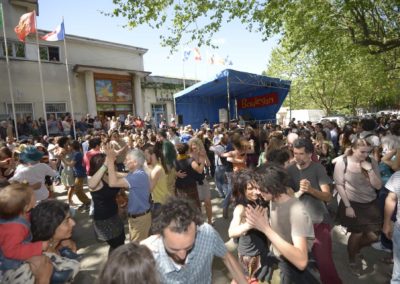 Danse populaire du festival trad boulegan a l'ostal